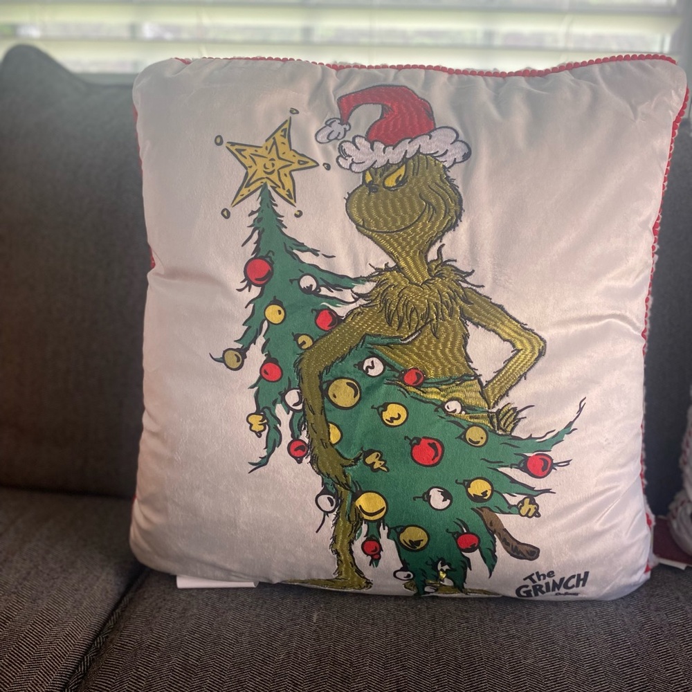 New The Grinch Christmas Throw Pillow